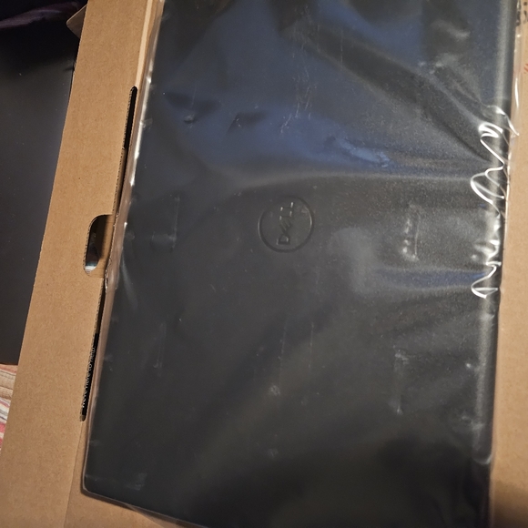 Dell inspiron 15-3525 black